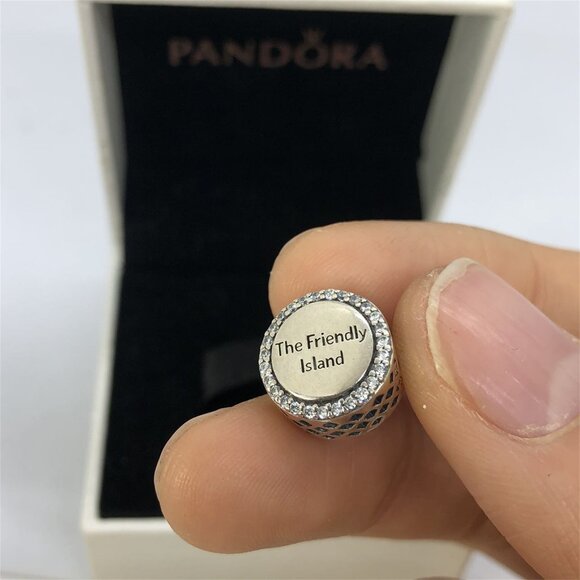 ✨🔥Pandora St. Maarten the Friendly Island Exclusive Charm - Picture 4 of 6